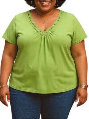 Dressbarn Plus Size 18/20 Top Embellished V-Neck Beaded Design Short Sleeve